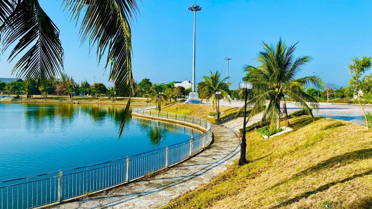 The Track Homestay - Near Bai Dai Beach Cam Lam Zewnętrze zdjęcie